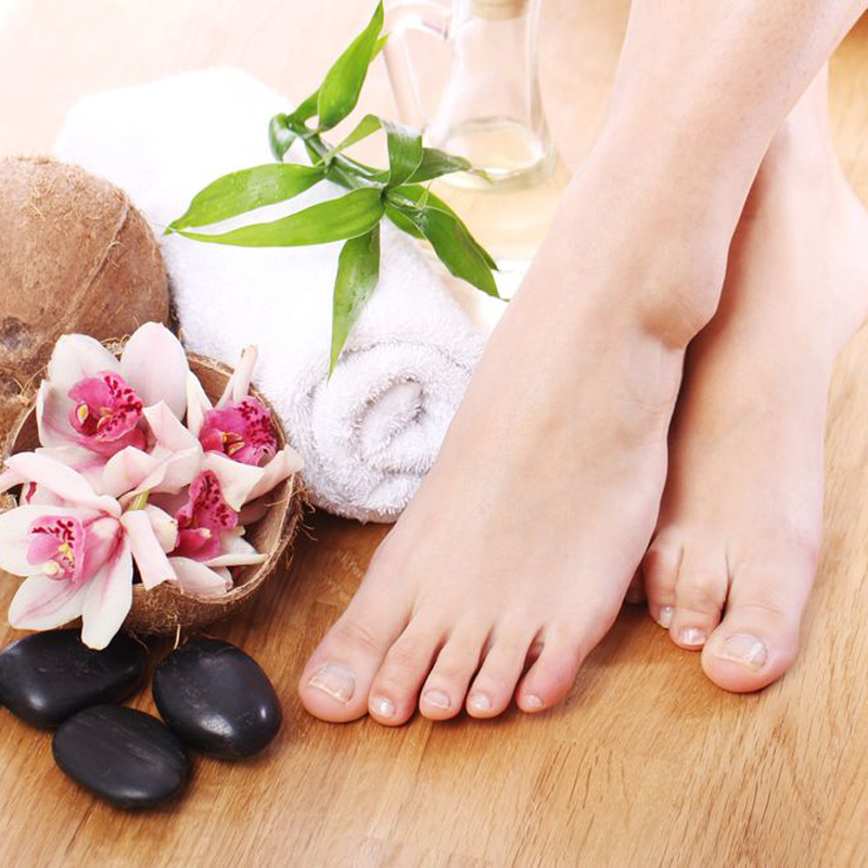 Collagen Organic Pedicure w Shellac on Top Collagen Organic Pedicure w Shellac on Top